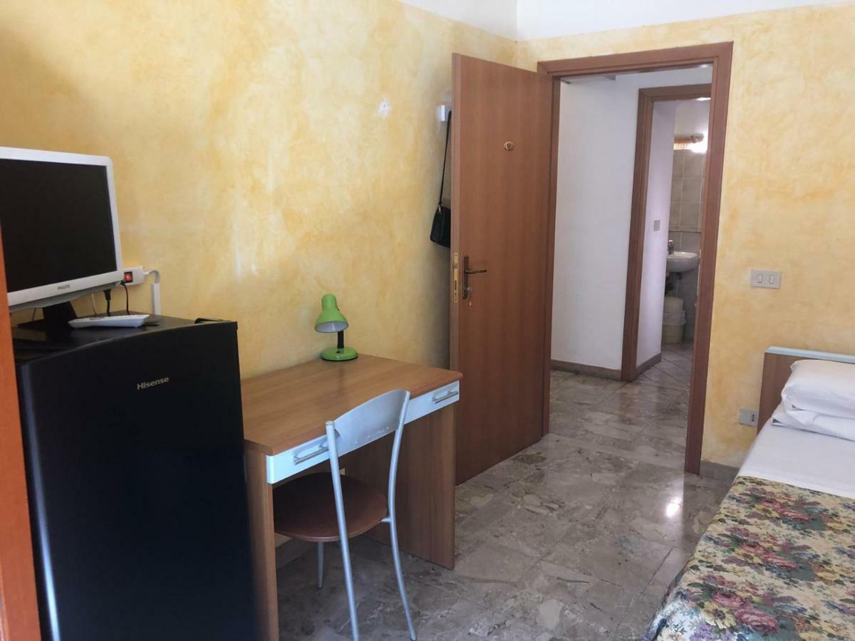 HostelCiompi Siena Esterno foto